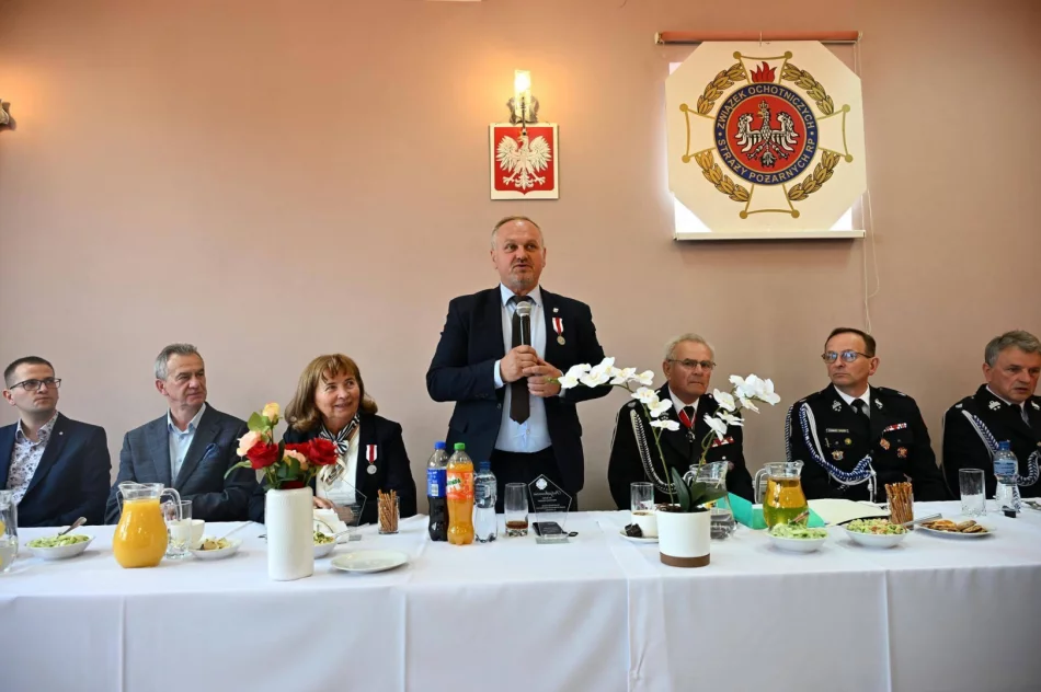 Burmistrz Miasta Limanowa odznaczona Srebrnym Medalem za Zasługi dla Pożarnictwa - zdjęcie 10