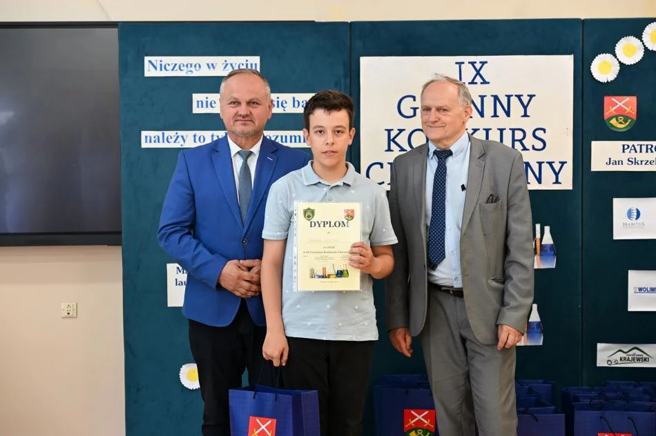 IX Gminny Konkurs Chemiczny dla uczniów klas 7 i 8 rozstrzygnięty - zdjęcie 17