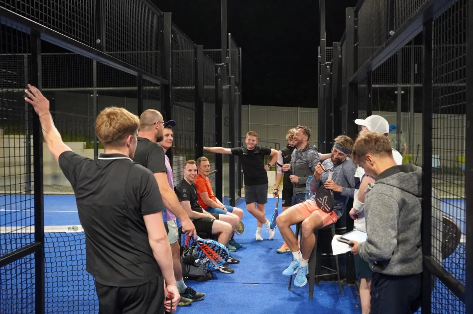 Padel Arena nie śpi - nocne Mexicano na kortach - zdjęcie 15