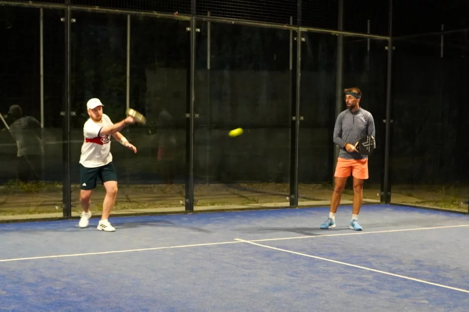 Padel Arena nie śpi - nocne Mexicano na kortach - zdjęcie 7