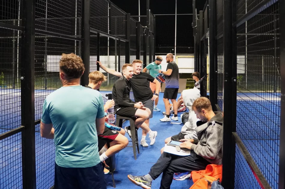 Padel Arena nie śpi - nocne Mexicano na kortach - zdjęcie 2