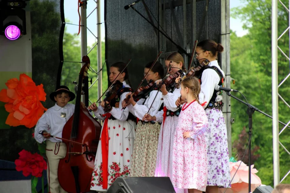 Międzynarodowe występy na rodzinnym pikniku (ZDJĘCIA) - zdjęcie 12