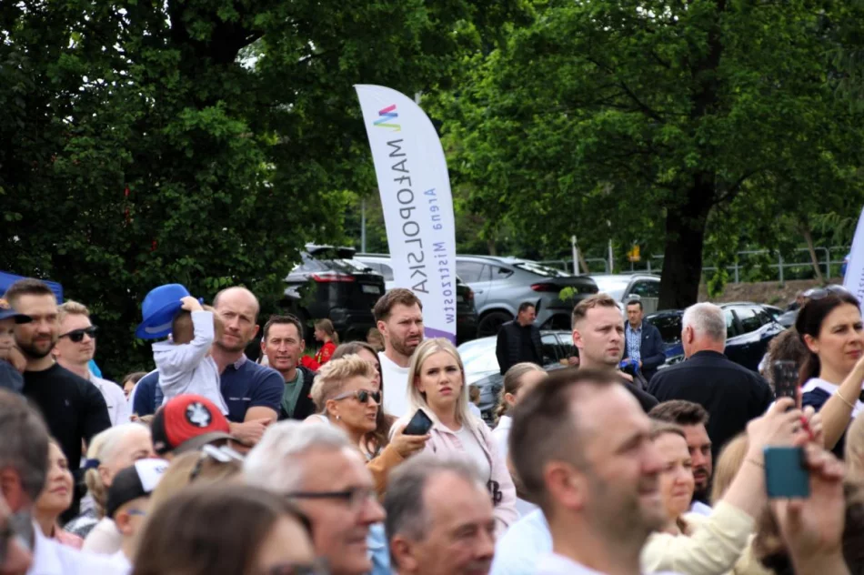 Międzynarodowe występy na rodzinnym pikniku (ZDJĘCIA) - zdjęcie 15