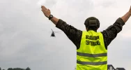 Terytorialsi ćwiczyli z lotnikami. Ewakuacja rannych śmigłowcem - zdjęcie 3