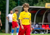 Zawodnik AP Limanovia z występem w reprezentacji Polski U-15. Biało-czerwoni pokonali Szwajcarię - zdjęcie główne