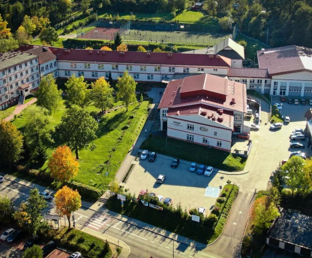 Nauczycielowi puściły nerwy - kuratorium skontrolowało szkołę - zdjęcie główne