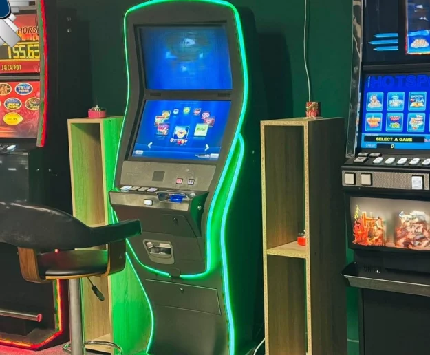 14 osób odpowie przed sądem za hazard na automatach i pranie brudnych pieniędzy - zdjęcie główne