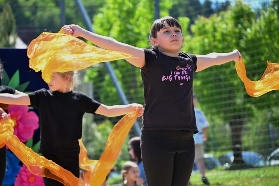 Pierwszy piknik rodzinny - szkoła zintegrowała mieszkańców - zdjęcie 3