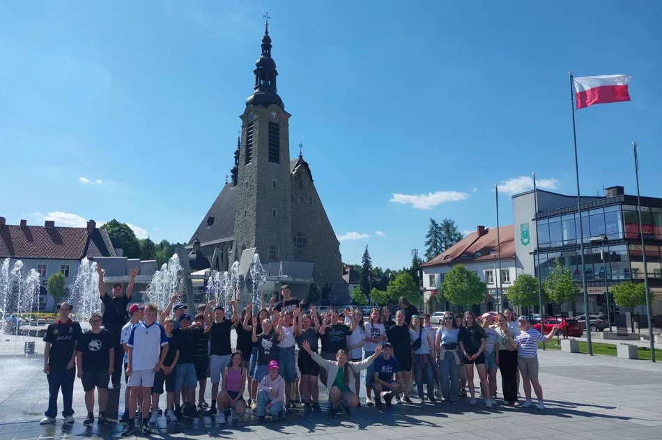 Uczniowie ze Słowacji odwiedzili limanowską szkołę - zdjęcie 2