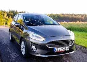 Ford Fiesta Mk8 1.5 TDCi 120 KM Titanium od kobiety. - Zdjęcie główne