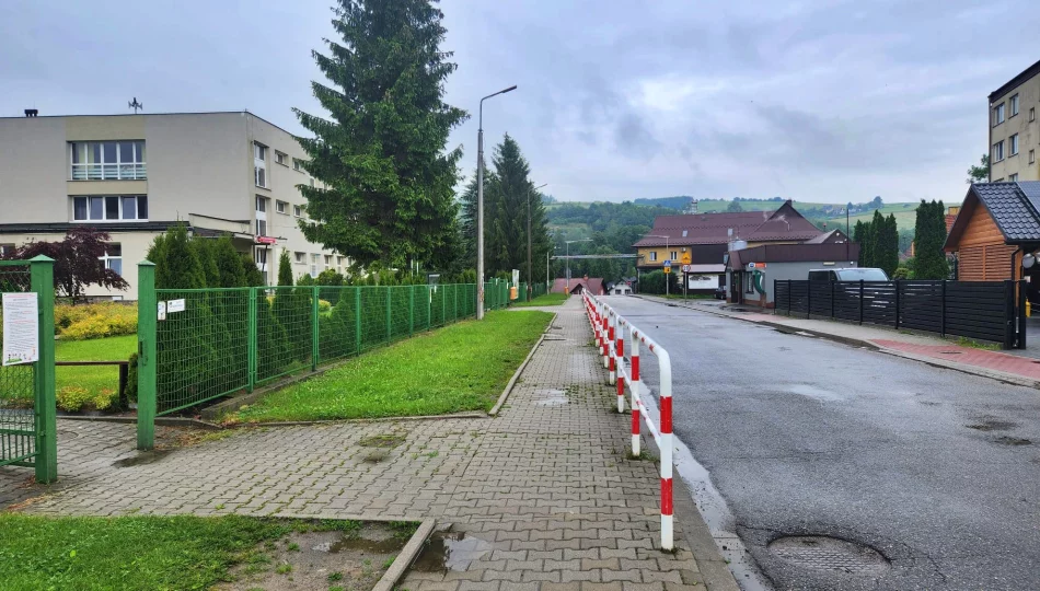 13-latek z nożem miał grozić uczennicom - zdjęcie 1