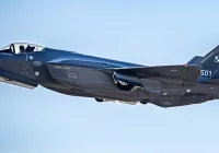 Już jutro nad Gdańskiem, Warszawą i Krakowem będzie można zobaczyć myśliwce F-35 (znane godziny przelotu) - zdjęcie główne