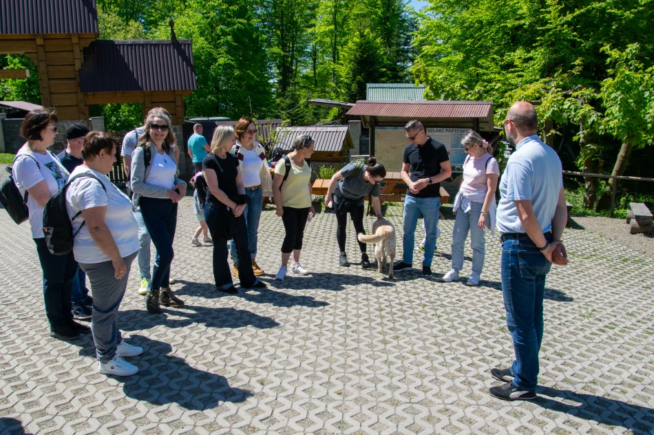 Goście z Domostawy i Zarzecza w Zagórzańskich Dziedzinach - zdjęcie 14