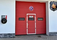 Pobranie AED automatycznie włączy syrenę - zdjęcie główne