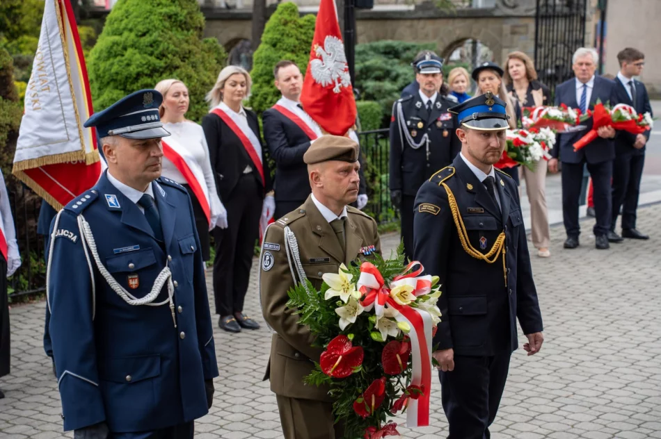 Limanowa uczciła pamięć ofiar niemieckich nazistowskich obozów koncentracyjnych i obozów zagłady - zdjęcie 8