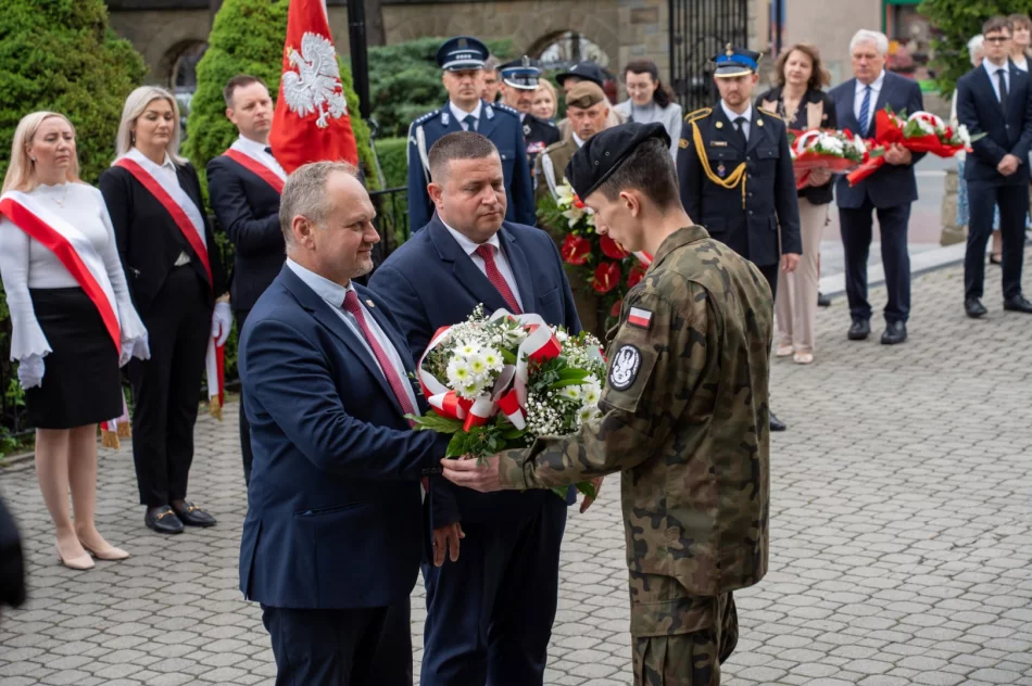 Limanowa uczciła pamięć ofiar niemieckich nazistowskich obozów koncentracyjnych i obozów zagłady - zdjęcie 15