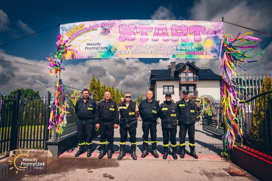 Ponad 400 uczestników pobiegło na Skrzydłach Mocy - zdjęcie 8