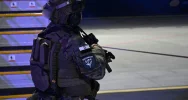 Szturm na samolot i akcja w terminalu. Nocne ćwiczenia służb na lotnisku (ZDJĘCIA) - zdjęcie 2