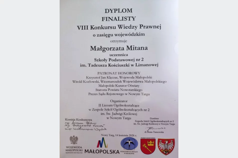 Uczennice Szkoły Podstawowej Nr 2 w Finale VIII Konkursu Wiedzy Prawnej - zdjęcie 3