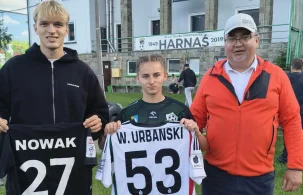 Wyjątkowe zakończenie sezonu Harnasia Tymbark. Wychowankowie wrócili do domu.  - Zdjęcie główne
